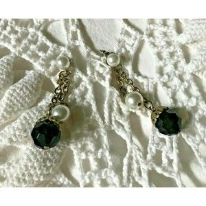 Vintage 1980s dangle earrings pearl black gothicore whimsicore fairy‎ victorian